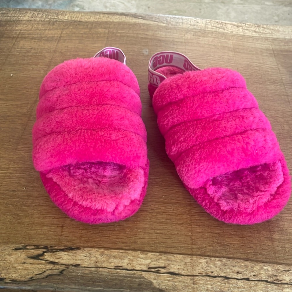 Ugg slipper sandals